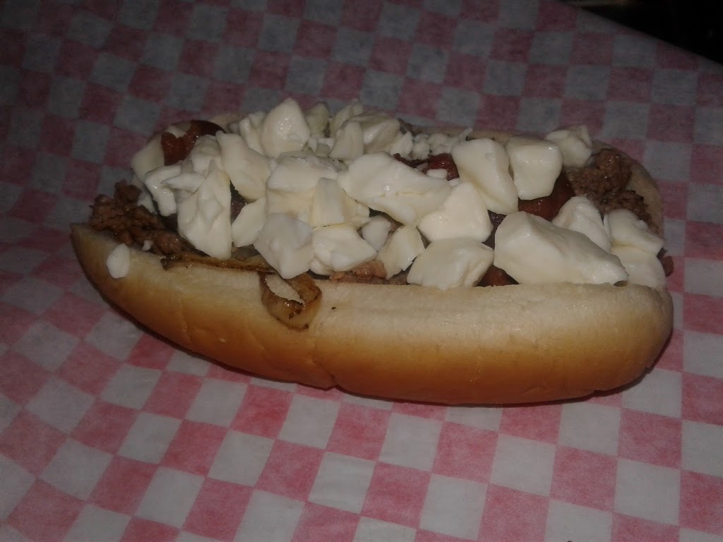 Cantine Nanou | 72 Rue Saint-Patrice, Sherrington, QC J0L 2N0, Canada | Phone: (450) 454-6125