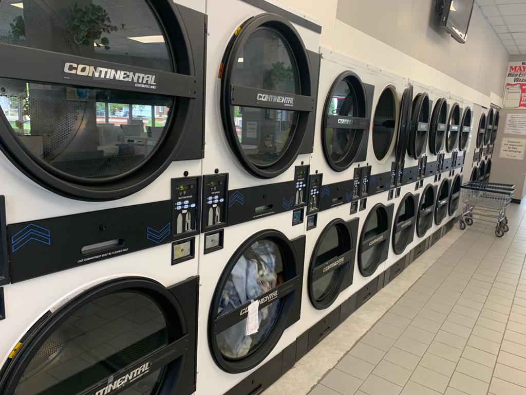 Just Like Home - Coin Laundry, Wash & Fold, and Dry Clean | 325 Central Pkwy W, Mississauga, ON L5B 3X9, Canada | Phone: (905) 281-8272