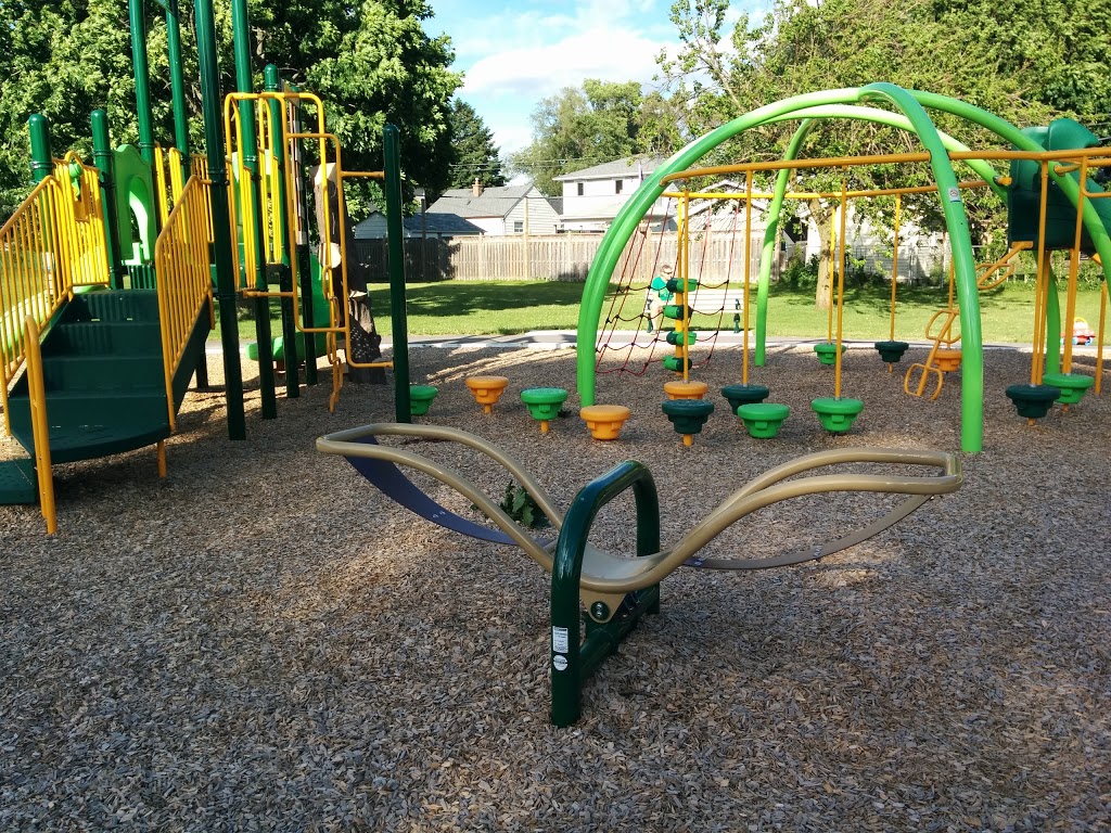 Queensway Park | 8 Avon Park Dr, Etobicoke, ON M8Z 3X4, Canada