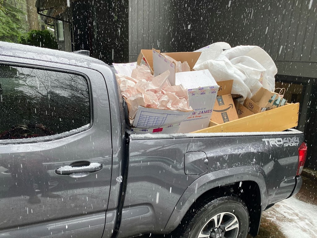 Big Boys Moving & Junk Removal | 3532 E 23rd Ave, Vancouver, BC V5R 1C4, Canada | Phone: (604) 754-0888