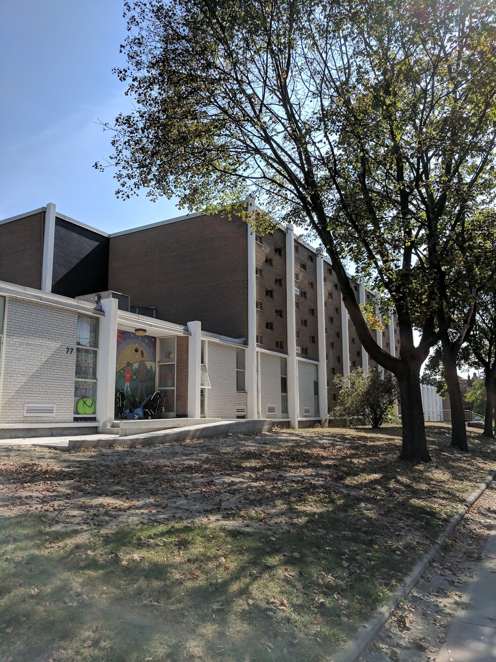 Pierre Elliott Trudeau School | 65 Grace St, Toronto, ON M6J 2S4, Canada | Phone: (416) 397-2097
