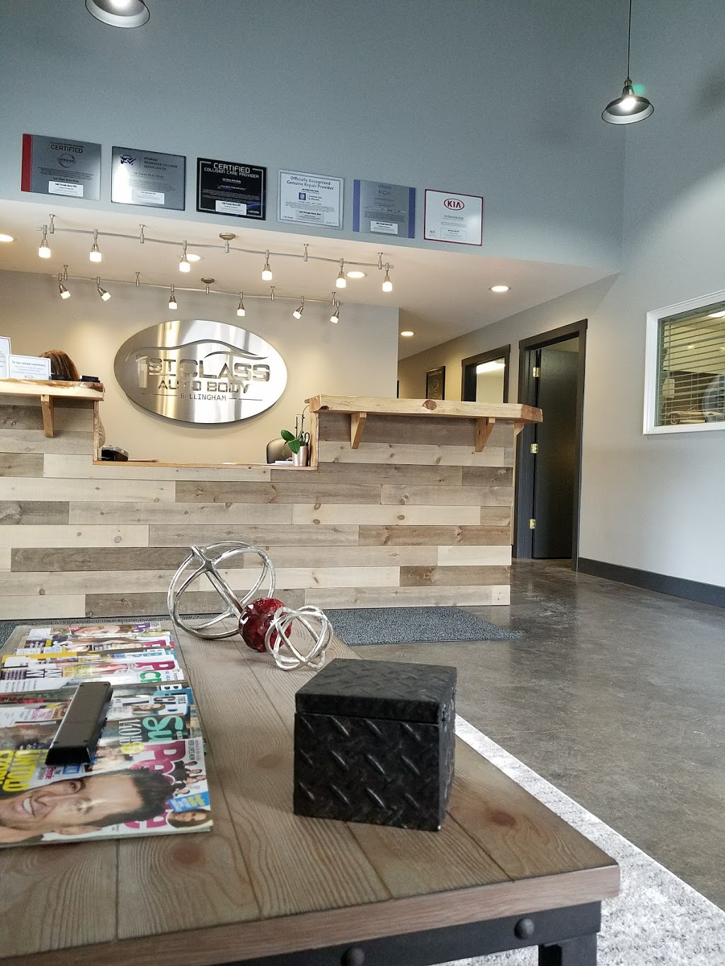 1st Class Auto Body | 4092 Pacific Hwy, Bellingham, WA 98226, USA | Phone: (360) 738-0888