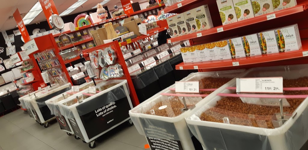 Bulk Barn | 3035 Argentia Rd, Mississauga, ON L5N 8P7, Canada | Phone: (905) 824-3207