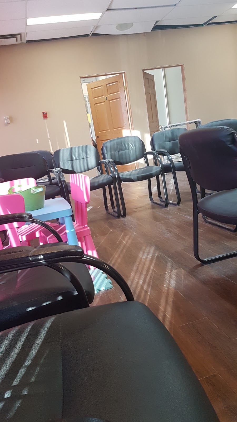 Trinity Rose Medical Centre | 2034 19 Ave, Didsbury, AB T0M 0W0, Canada | Phone: (403) 518-8762
