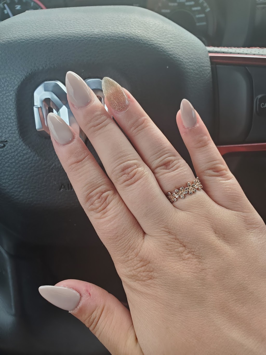 STAR NAILS | 84 King St W, Bowmanville, ON L1C 1R4, Canada | Phone: (905) 419-8484