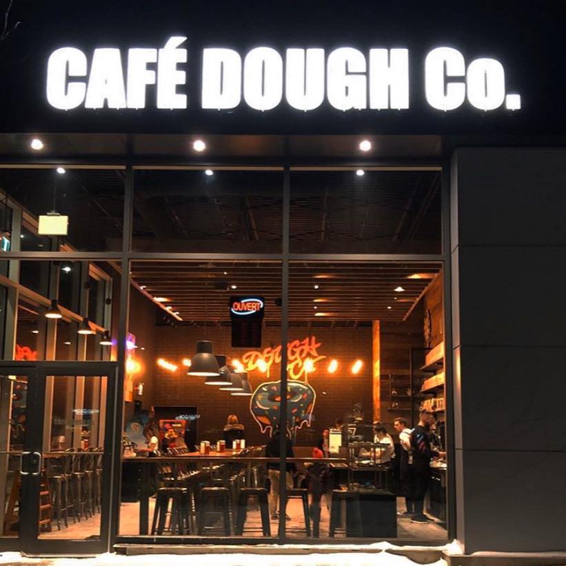 Café Dough co. | 219 Boul des Grives, Gatineau, QC J9A 0C7, Canada | Phone: (819) 595-9877