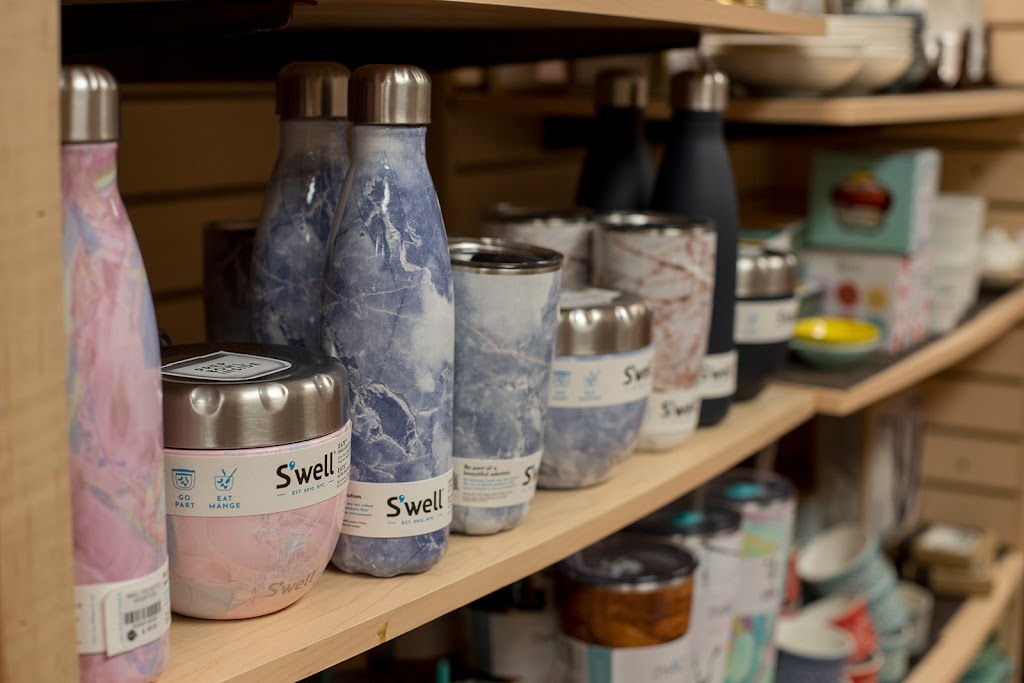 The Kitchen Cupboard & Icebox | 105 Elizabeth St W, Listowel, ON N4W 1C8, Canada | Phone: (519) 291-4777
