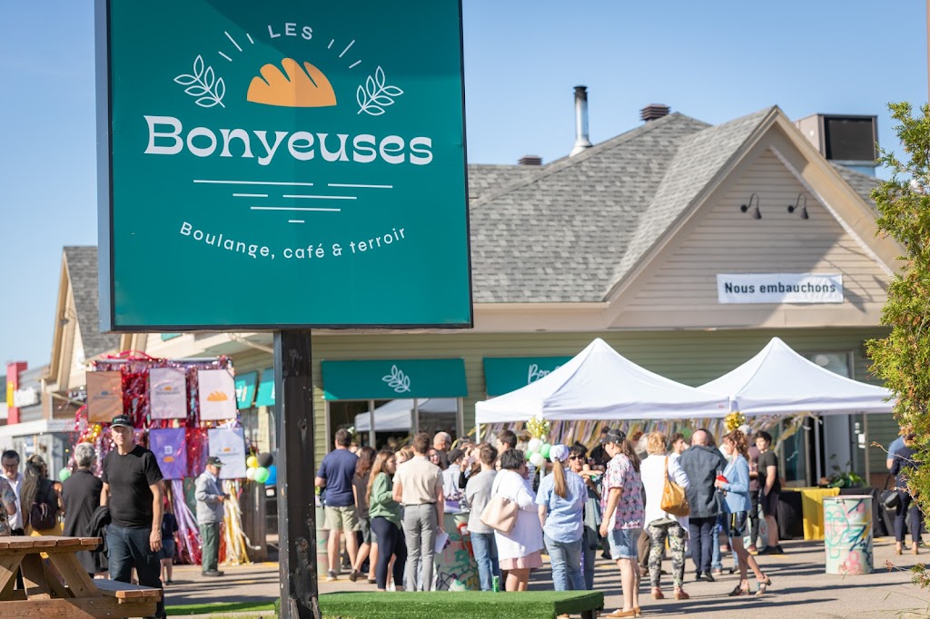 Les Bonyeuses | Boulange, café & terroir | 10997 Bd Sainte-Anne, Beaupré, QC G0A 1E0, Canada | Phone: (418) 760-8777