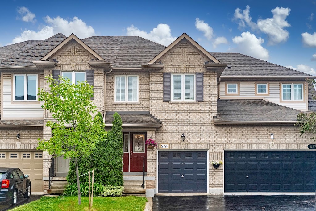 Riddell Real Estate - Re/Max Escarpment Realty Inc., Brokerage | 502 Brant St, Burlington, ON L7R 2G4, Canada | Phone: (905) 220-4666