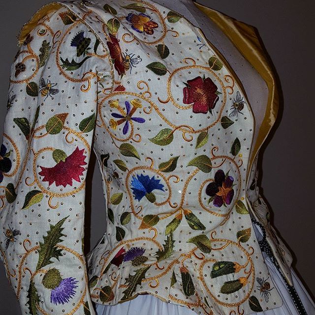 ArtEmbroidery | 22150 Dewdney Trunk Rd, Maple Ridge, BC V2X 3H6, Canada | Phone: (778) 322-2073