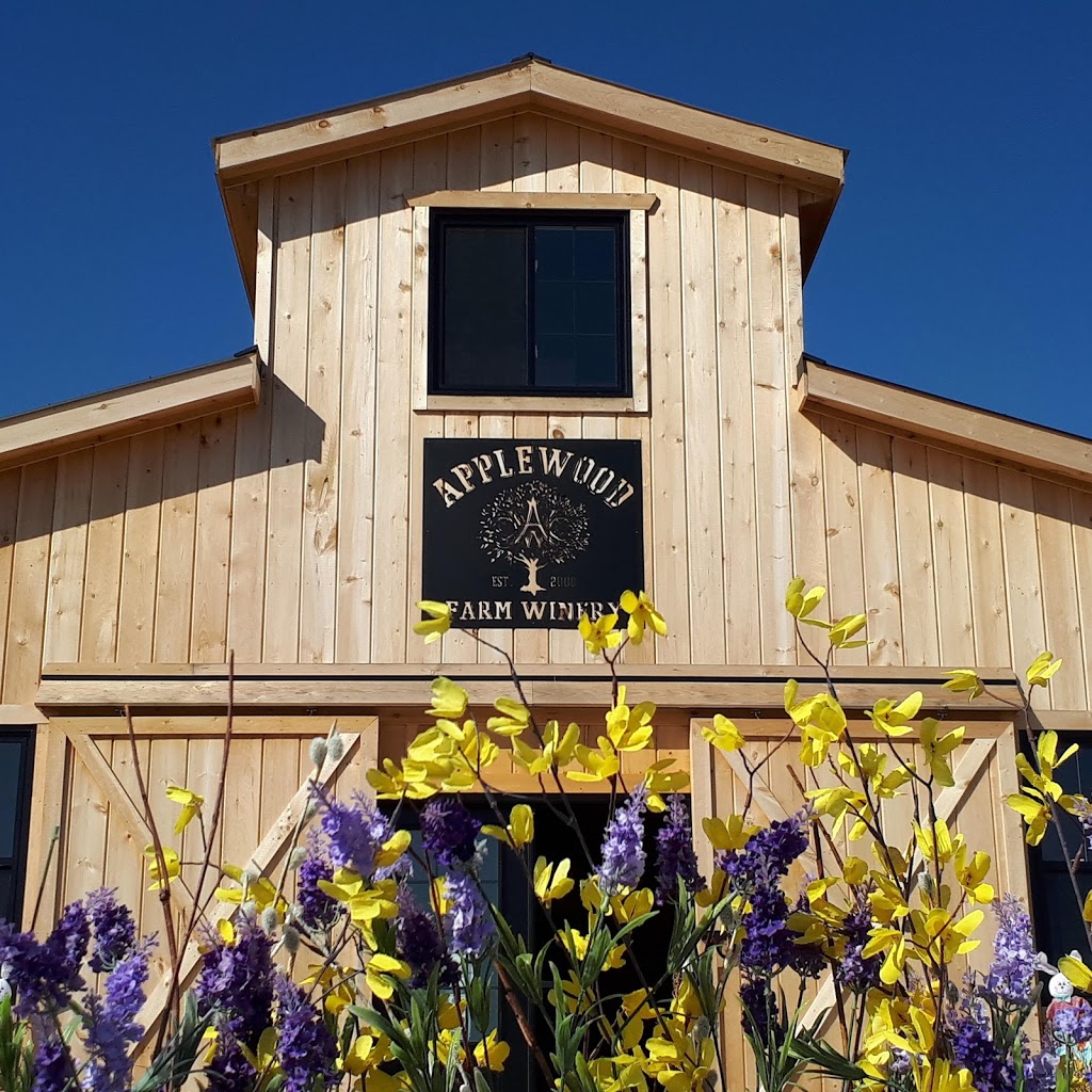 Applewood Farm & Winery- North of Port | 2055 Saintfield Rd, Sunderland, ON L0C 1H0, Canada | Phone: (905) 642-4720