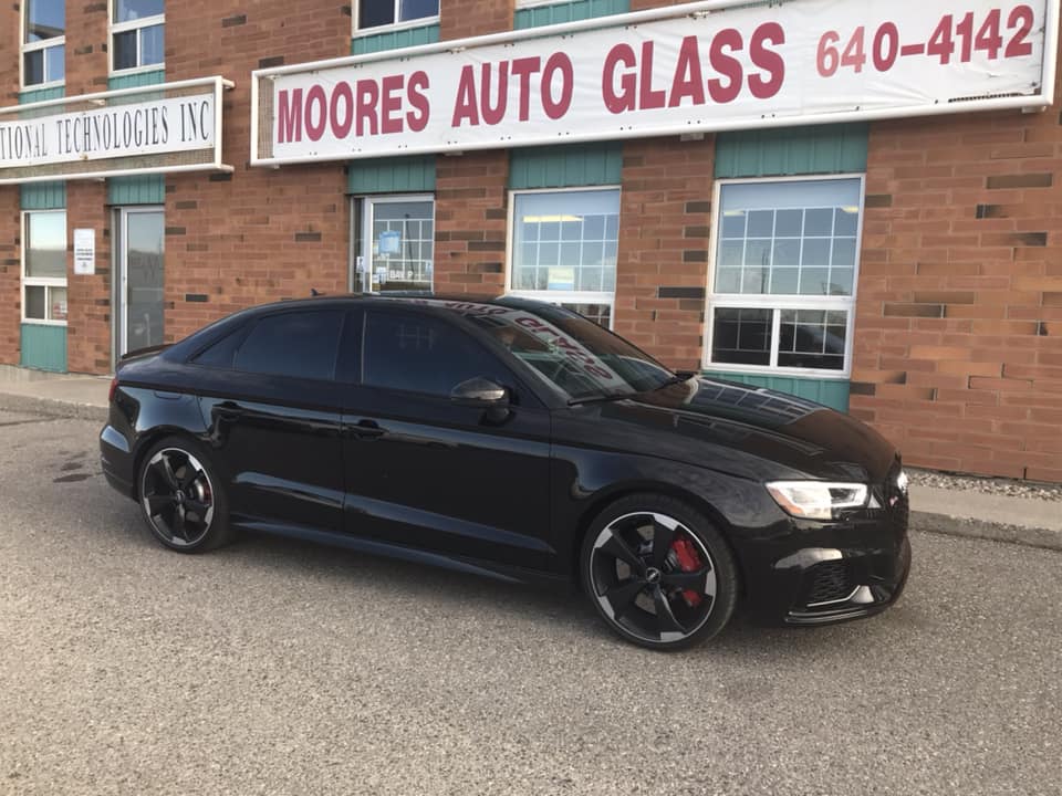 Moores Auto Glass Car Care | 7004 5 St SE, Calgary, AB T2H 2G3, Canada | Phone: (403) 640-4142