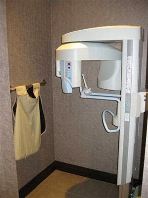 Bowmanville Dental | 243 King St E, Bowmanville, ON L1C 3X1, Canada | Phone: (905) 697-9799