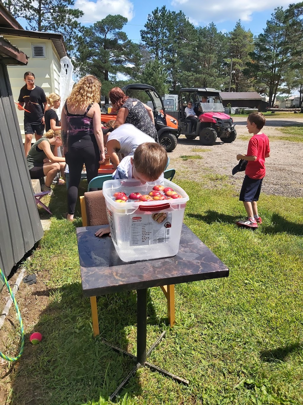 Riverland Lodge & Camp | 25141 ON-60, Madawaska, ON K0J 2C0, Canada | Phone: (613) 637-5338