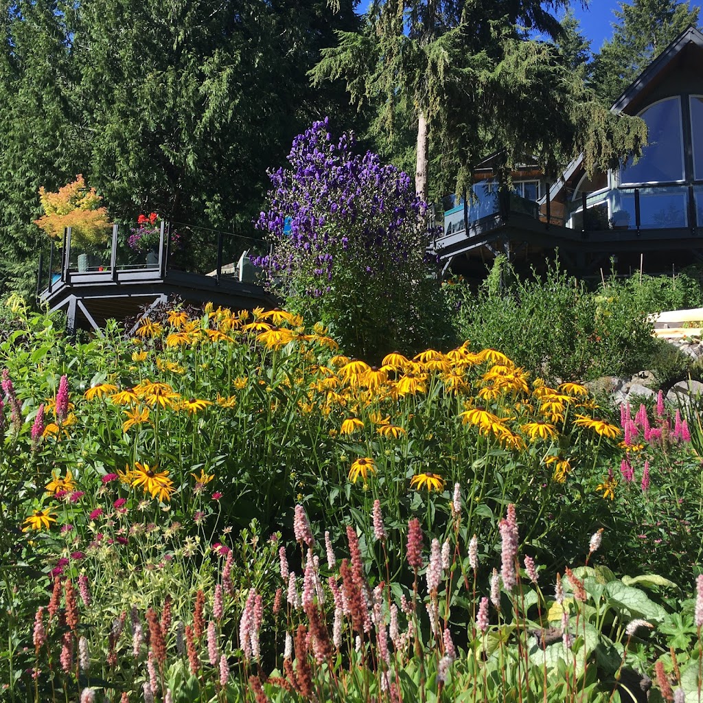 Yorkshire Rose Gardens | 6387 Piper Pl, Sechelt, BC V7Z 0L1, Canada | Phone: (604) 440-3141