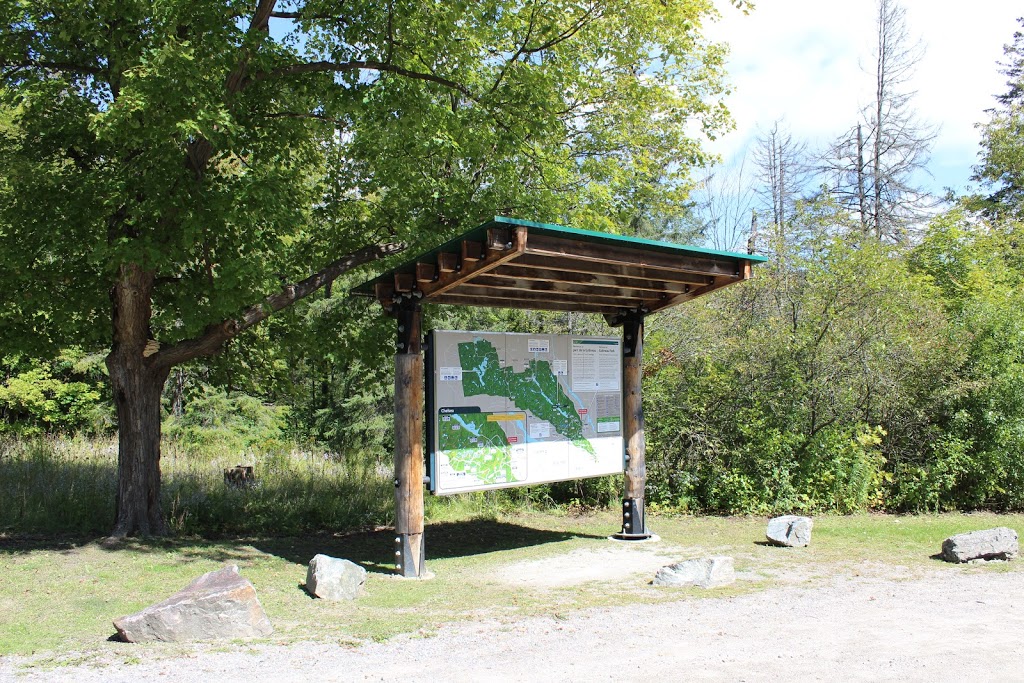 Sugarbush Trail | 33 Chemin Scott, Chelsea, QC J9B 1R5, Canada