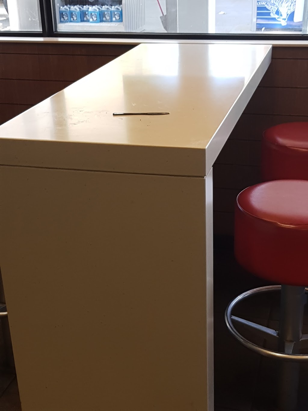 McDonalds | 57 Bridge St, Lakefield, ON K0L 2H0, Canada | Phone: (705) 652-0226