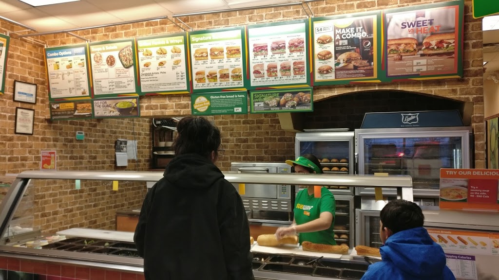 Subway | 9830 Markham Rd Unit #4, Markham, ON L6E 0H7, Canada | Phone: (905) 294-0094