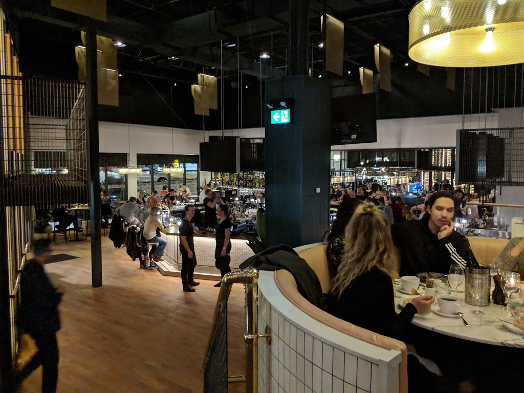 425˚F | 100 Place Fabien Drapeau, Sainte-Thérèse, QC J7E 5W6, Canada | Phone: (450) 951-9551