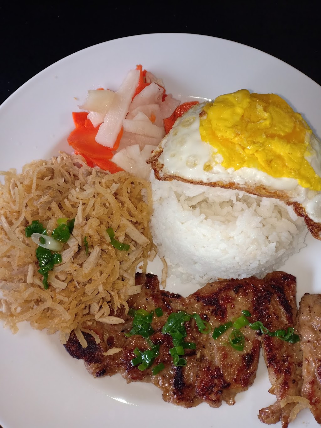 Big Daddy’s Phở | 1030 Niagara St, Welland, ON L3C 1M6, Canada | Phone: (289) 434-6117
