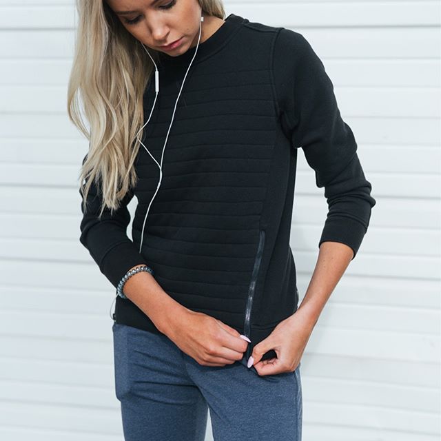 Zyia Activewear | 749 Frank St, Peterborough, ON K9J 4N1, Canada | Phone: (705) 957-6556