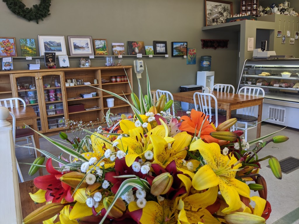 Old Fashioned Bread Bakery Co Ltd | 114 White Earth St, Smoky Lake, AB T0A 3C0, Canada | Phone: (780) 656-3780