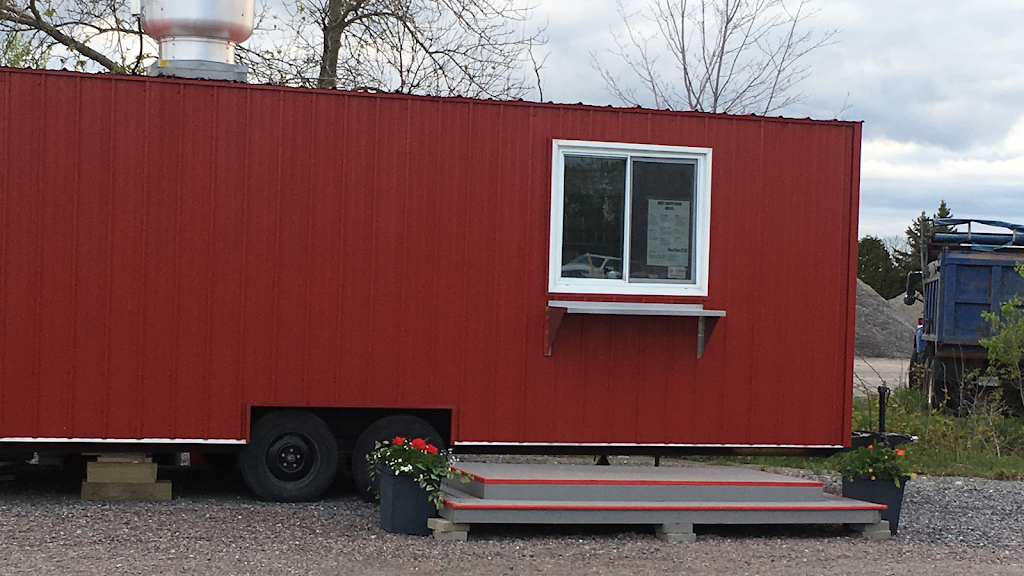 Hwy Chipstand | 18 Front St, Sturgeon Falls, ON P2B 3L3, Canada | Phone: (705) 491-0823