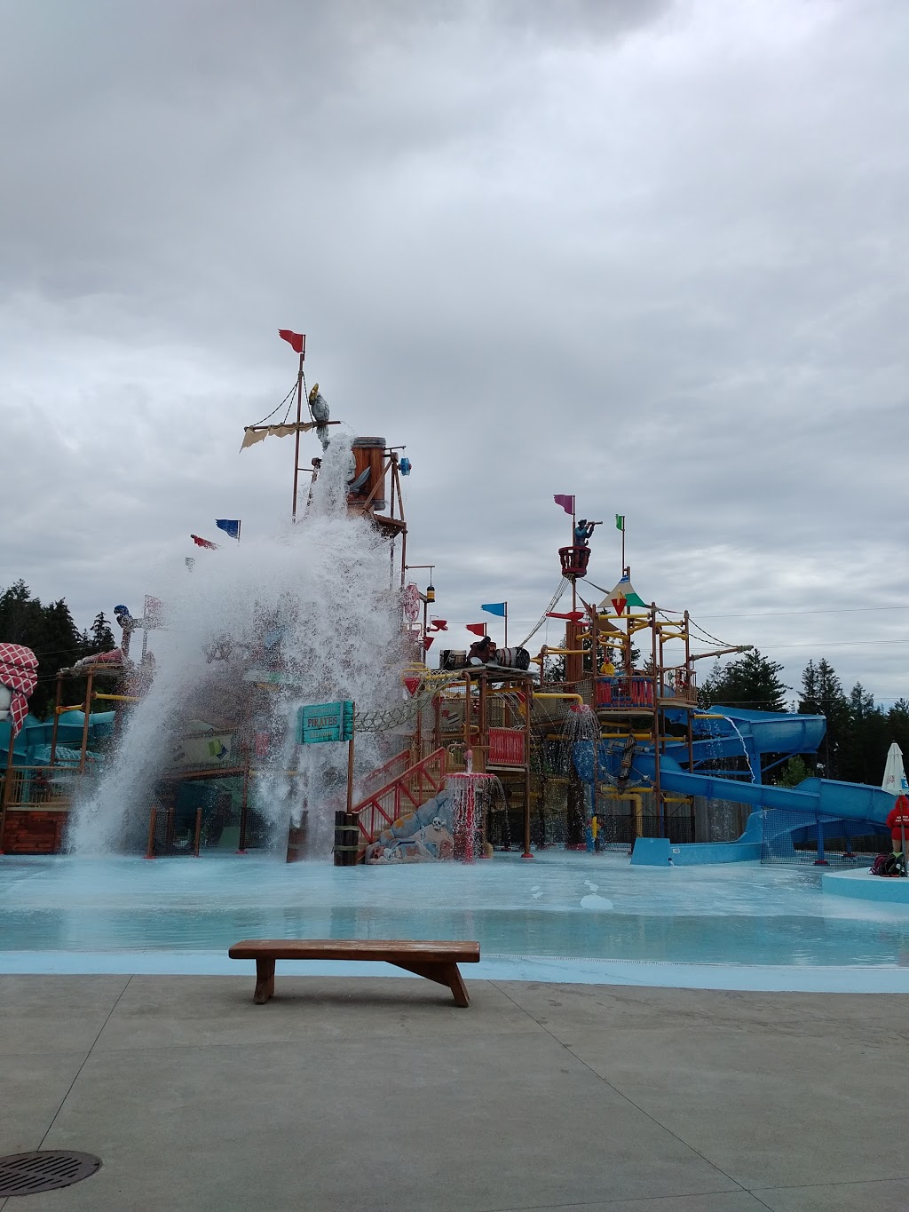 Calypso Theme Waterpark | 2015 Calypso St, Limoges, ON K0A 2M0, Canada | Phone: (613) 443-9995
