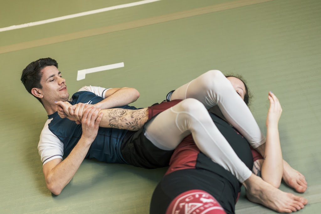 North Vancouver Brazilian Jiu Jitsu | 250 Esplanade E #206, North Vancouver, BC V7L 1A3, Canada | Phone: (604) 770-1766