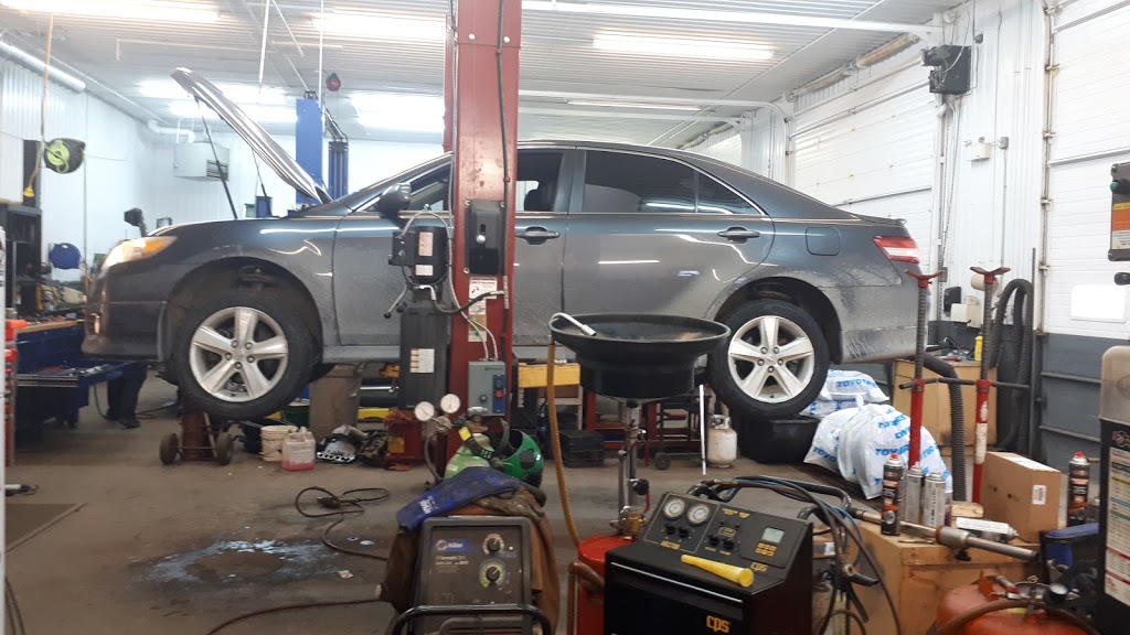 Pauls Auto Service - Auto Service, Auto Mechanic Kingston | 546 Gardiners Rd, Kingston, ON K7M 3X9, Canada | Phone: (613) 634-7285