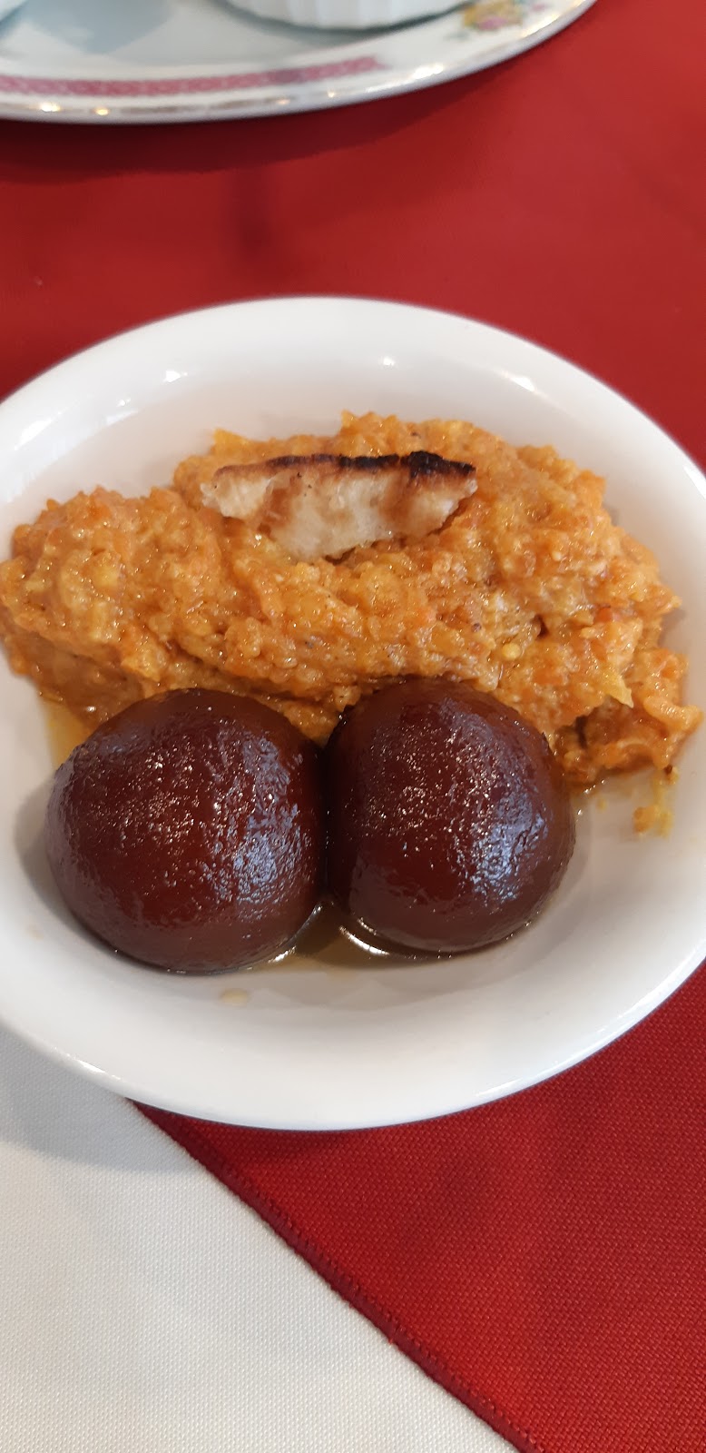 Simply Delicious Restaurant & Banquet Centre | 7850 Woodbine Ave, Markham, ON L3R 4S1, Canada | Phone: (905) 752-0353