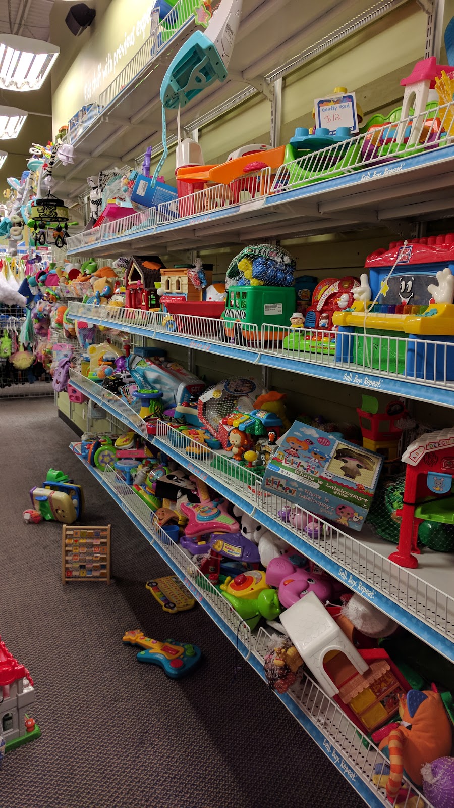 Once Upon a Child | 700 Strasburg Rd Unit 31, Kitchener, ON N2E 2M2, Canada | Phone: (519) 208-2233