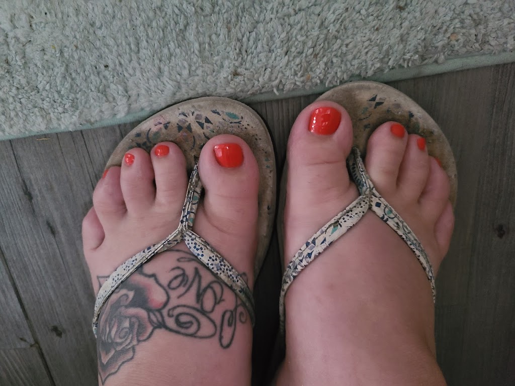 Lyly Nails | 1161 Pelham St, Welland, ON L3C 6Z9, Canada | Phone: (905) 933-2029