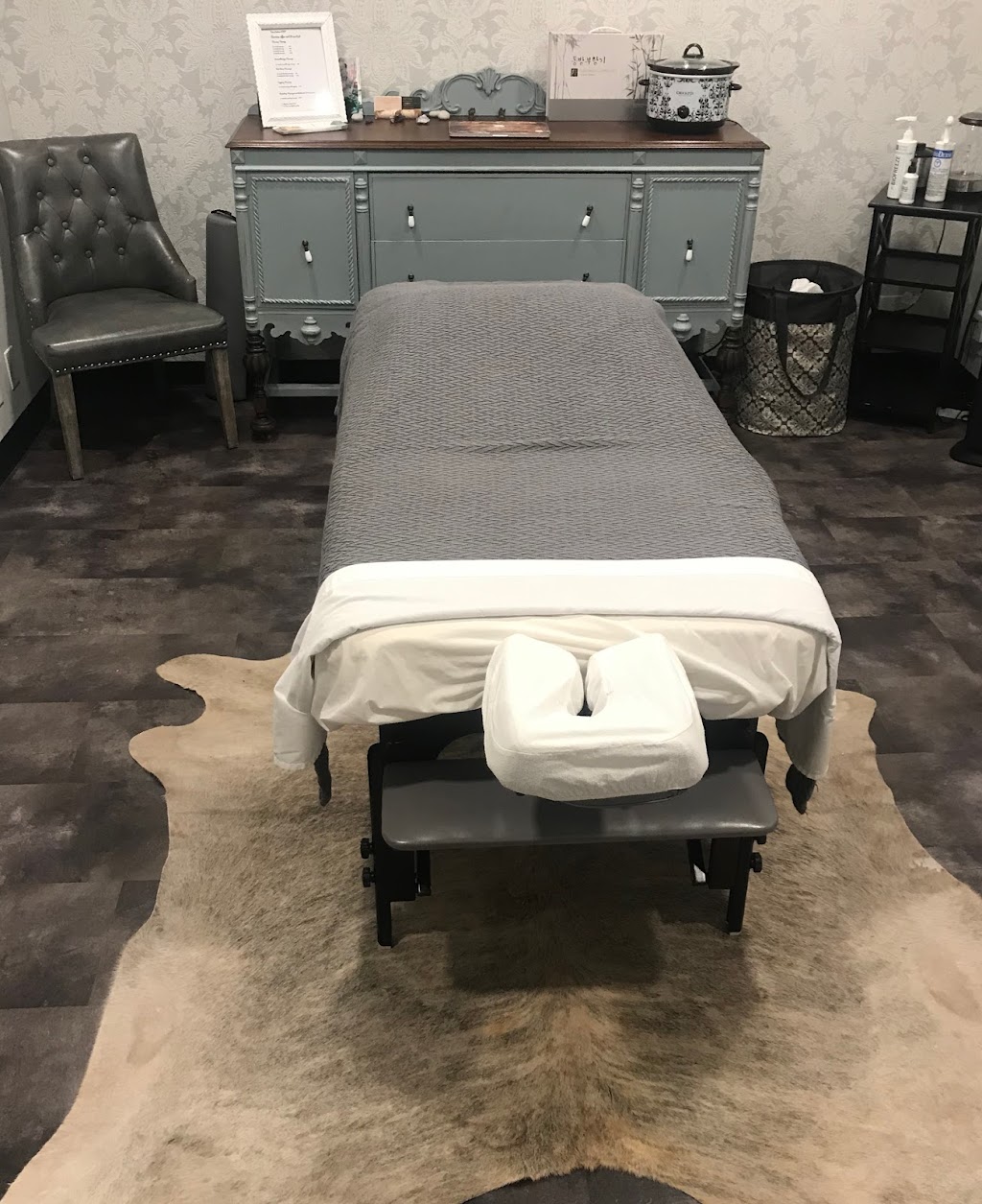 Tara Lintner RMT | 37 King St W, Bowmanville, ON L1C 1R2, Canada | Phone: (905) 431-7470