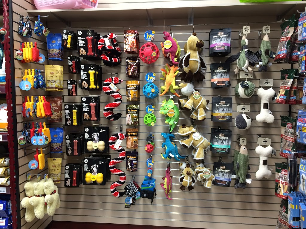 Global Pet Foods | 2316 Durham Regional Hwy 2 #1, Bowmanville, ON L1C 3K7, Canada | Phone: (905) 623-4302