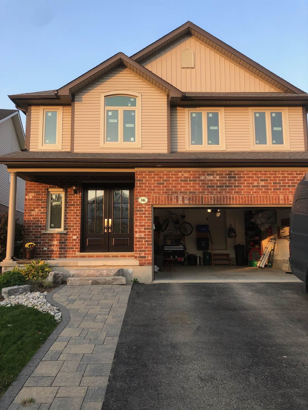 Wellington Windows and Doors | 106 Jessie Ave, Campbellville, ON L0P 1B0, Canada | Phone: (416) 557-0606