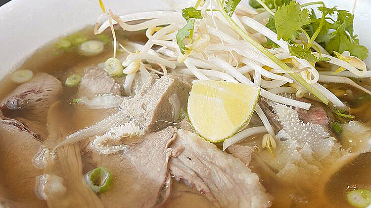 Viet House Restaurant (back of building) | 20 MB-52 #107, Steinbach, MB R5G 2L2, Canada | Phone: (204) 326-2705