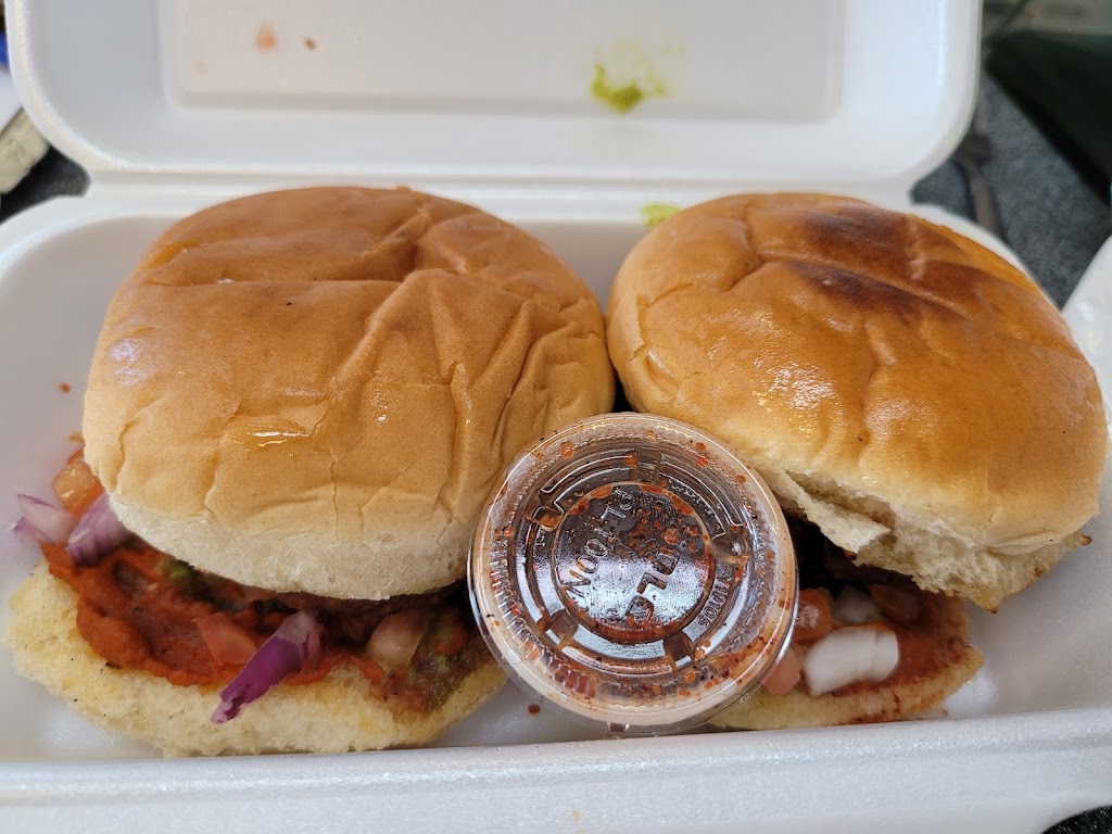 Cilantros Modern Indian Cuisine | 1132 Portage Ave, Winnipeg, MB R3G 0S7, Canada | Phone: (204) 306-6354