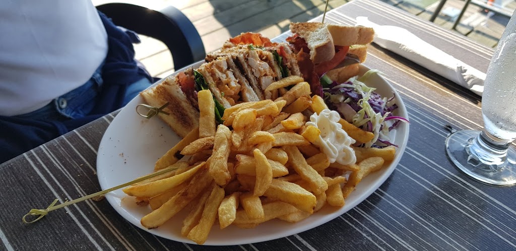 Le Belvédère | 155 Chemin Sainte-Anne A, Sorel, QC J3P 6J7, Canada | Phone: (450) 855-7555