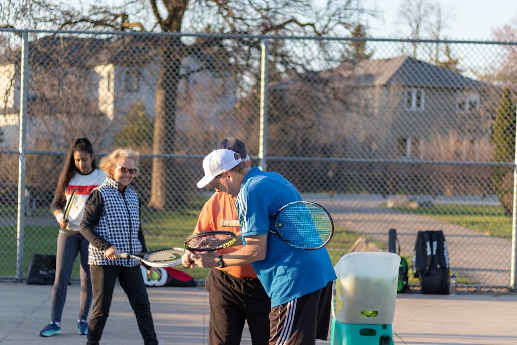 Martingrove Tennis Club | 400 Martin Grove Rd, Etobicoke, ON M9B 4L9, Canada | Phone: (416) 821-5555