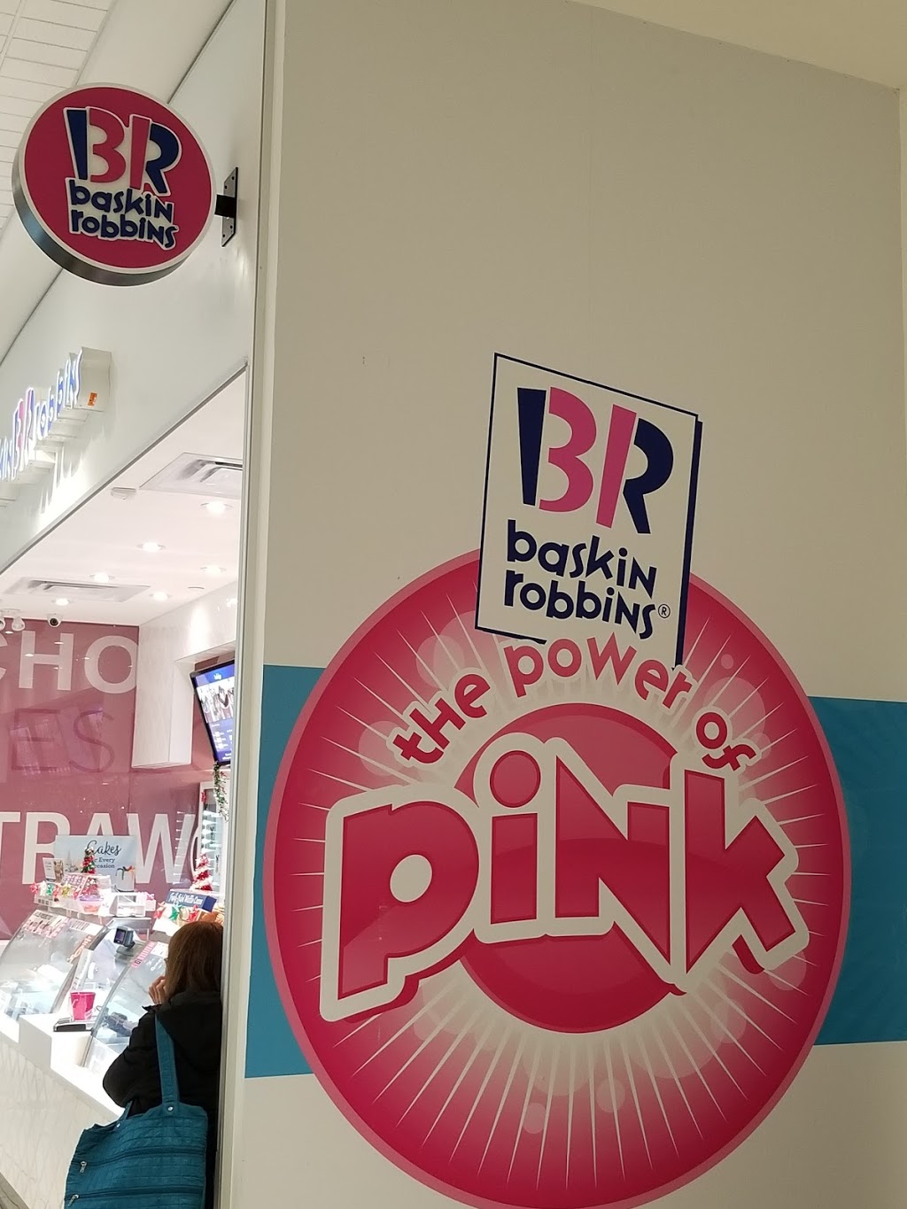 Baskin Robbins | 17600 Yonge St, Newmarket, ON L3Y 4Z1, Canada | Phone: (905) 235-8831