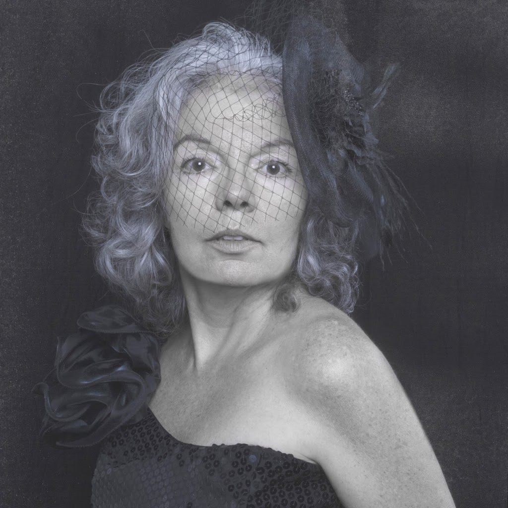 V-Art Portrait | 51038 Yale Rd, Rosedale, BC V0X 1X0, Canada | Phone: (604) 794-7223