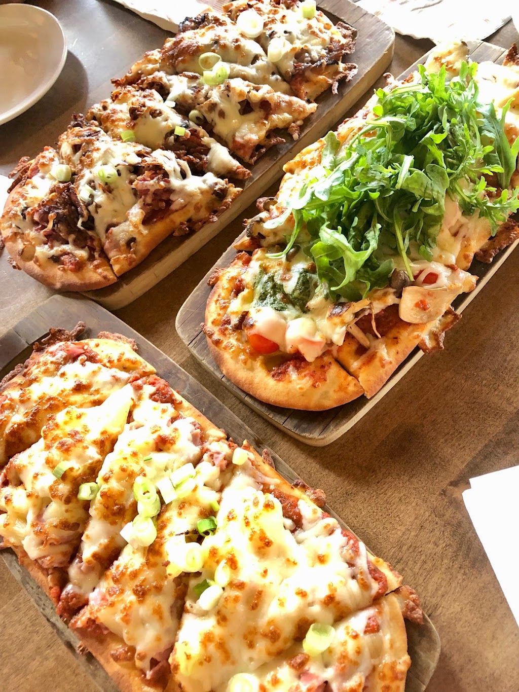 Powder Keg Lounge | 1 Whitehorn Rd, Lake Louise, AB T0L 1E0, Canada | Phone: (403) 522-1328
