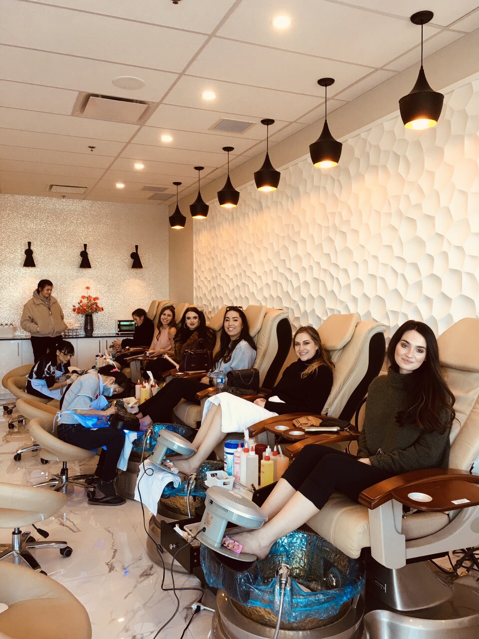 esNAIL | 4625 Macleod Trail SW, Calgary, AB T2G 0A5, Canada | Phone: (587) 353-6656