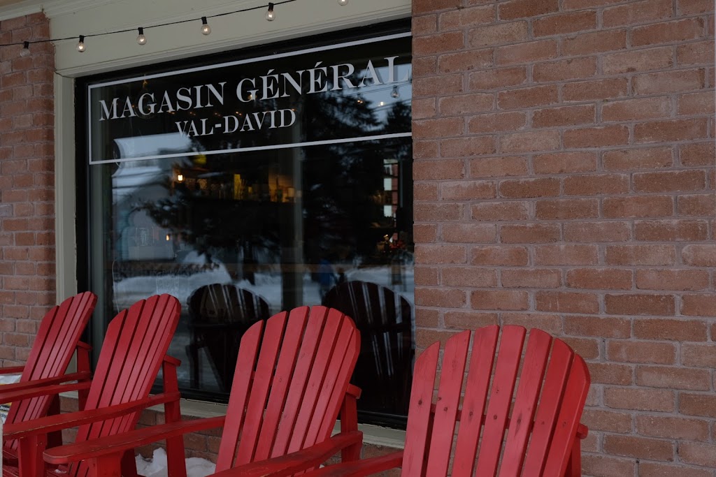 Val-David General Store | 2475 Rue de lÉglise, Val-David, QC J0T 2N0, Canada | Phone: (819) 320-0160