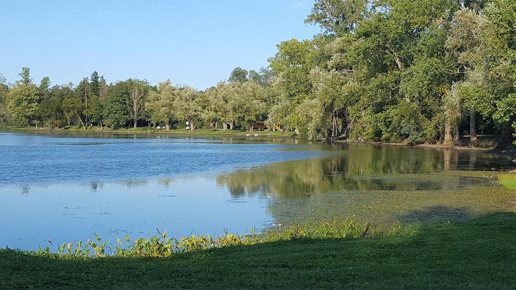 Bond Lake Park - 2571 Lower Mountain Rd, Ransomville, NY 14131, USA