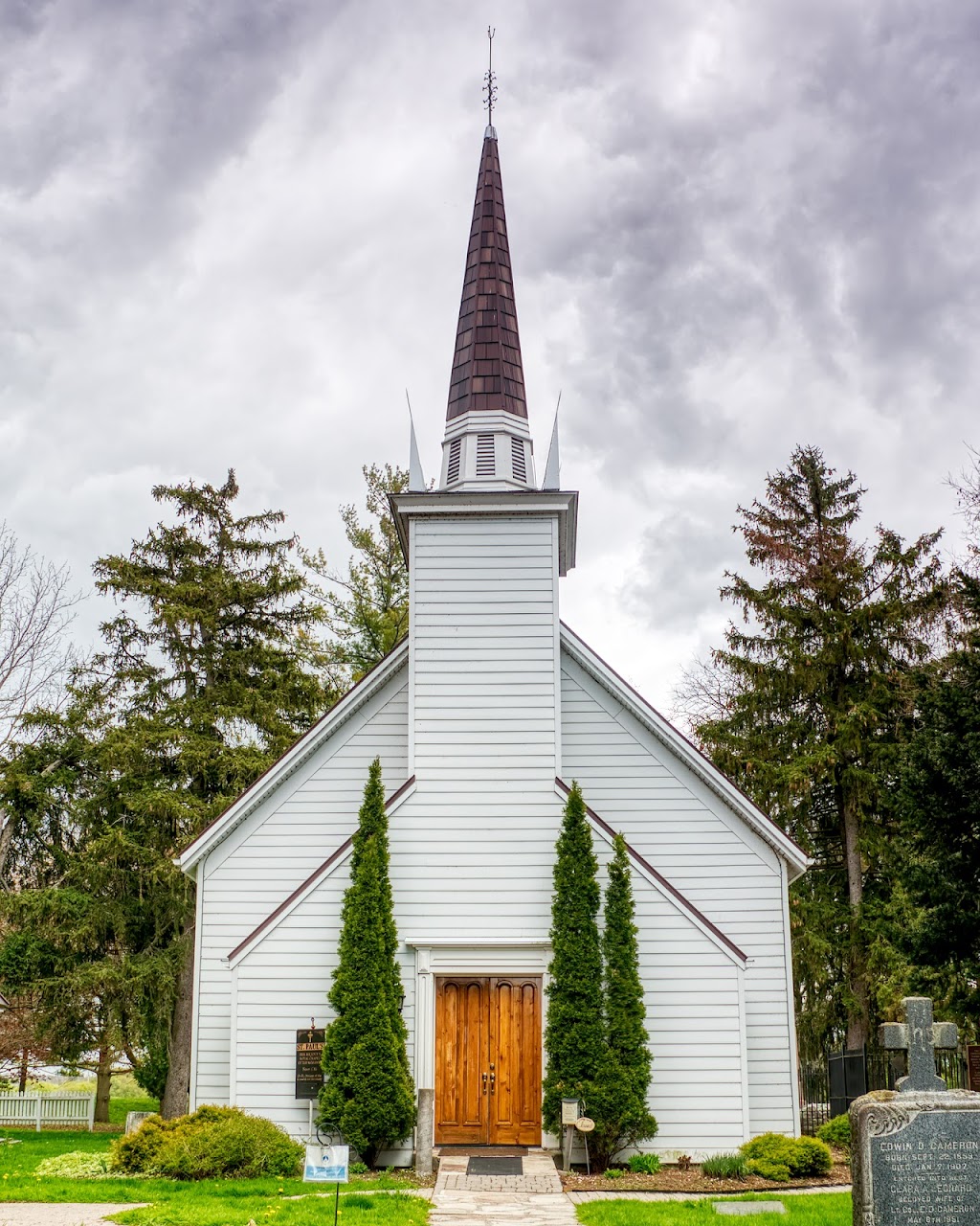 Mohawk Chapel | 301 Mohawk St, Brantford, ON N3T5LN, Canada | Phone: (519) 756-0240