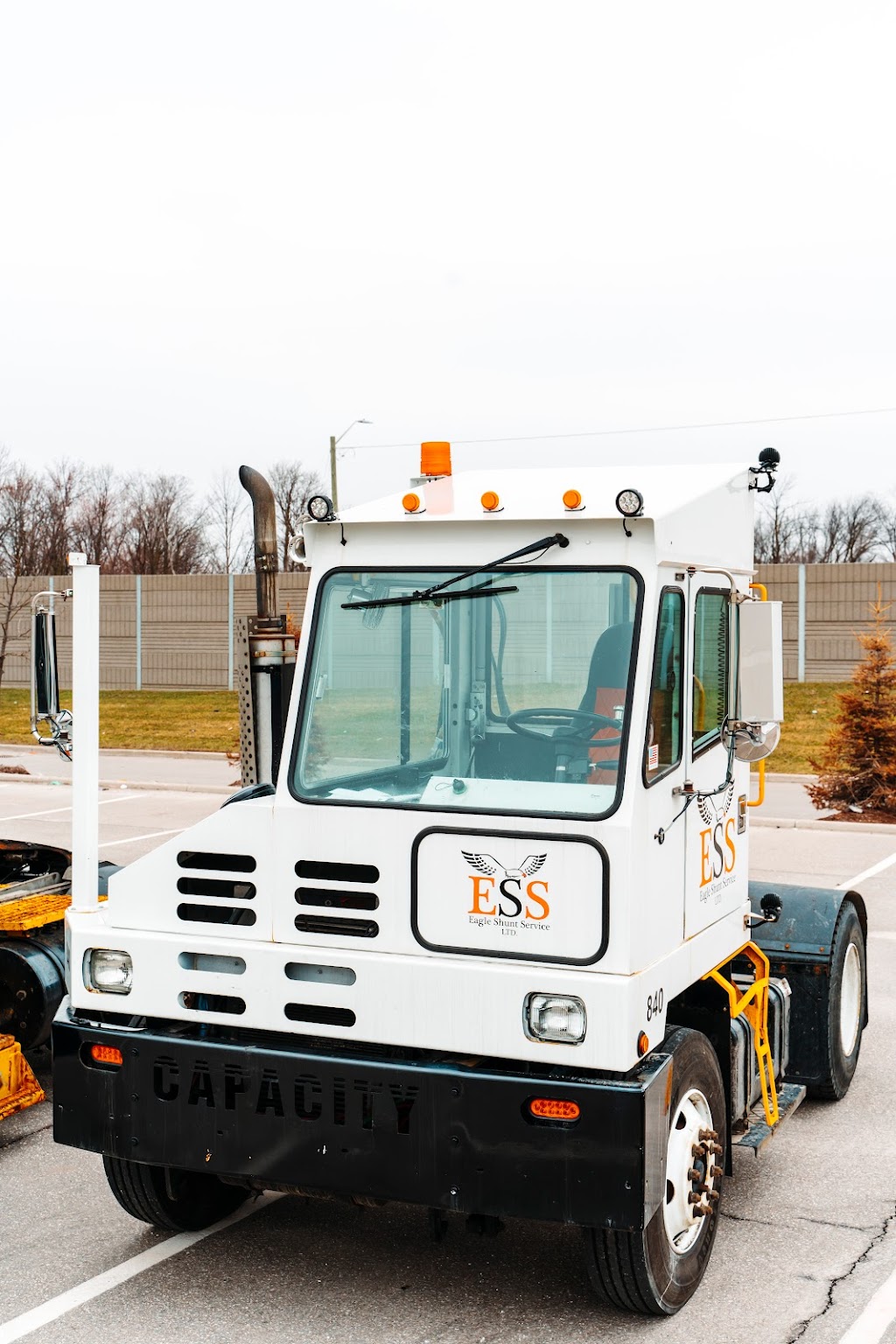 Eagle Shunt and Transport | 13904 Hurontario St, Inglewood, ON L7C 2B8, Canada | Phone: (905) 455-0000