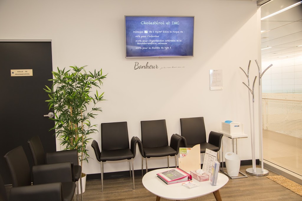 Clinique privée Medika | 1225 Rue Saint-Charles Ouest #250, Longueuil, QC J4K 0B9, Canada | Phone: (514) 868-8929