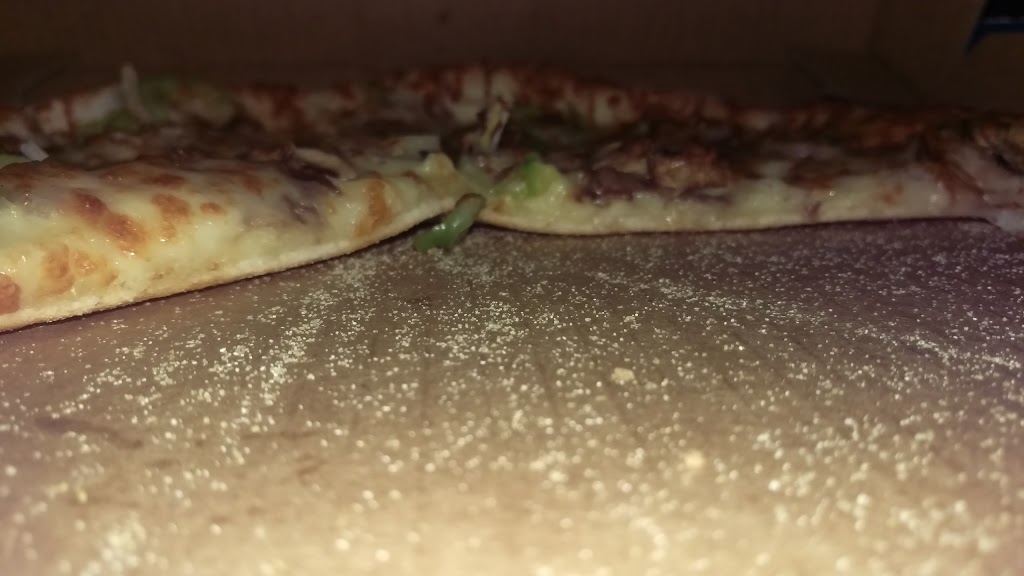 Dominos Pizza | 500 Country Hills Blvd NE Unit #424, Calgary, AB T3K 5H2, Canada | Phone: (403) 226-7400